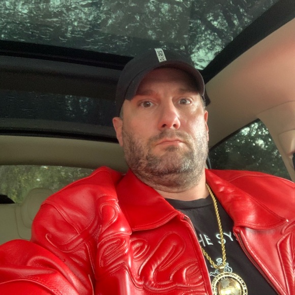 Meet your Posher, Jeremy - Picture 8 of 16